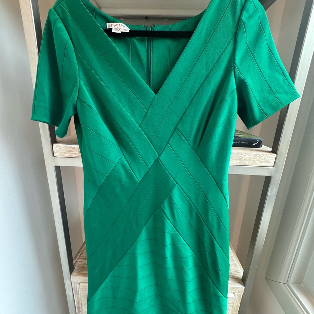 Kay Unger Emerald V-Neck Midi Dress